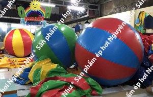 quả bóng ép hơi phối 2 màu